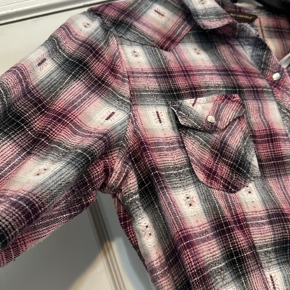 Plaid Button-Up Shirt - Picture 4 of 8
